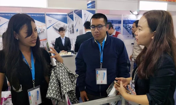 瓦力游戏成功参与2017墨西哥国际塑料展